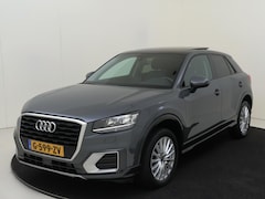 Audi Q2 - 35 TFSI Pro Line | Panoramadak | Parkeersensoren | CarPlay | Cruise control | Navigatie |