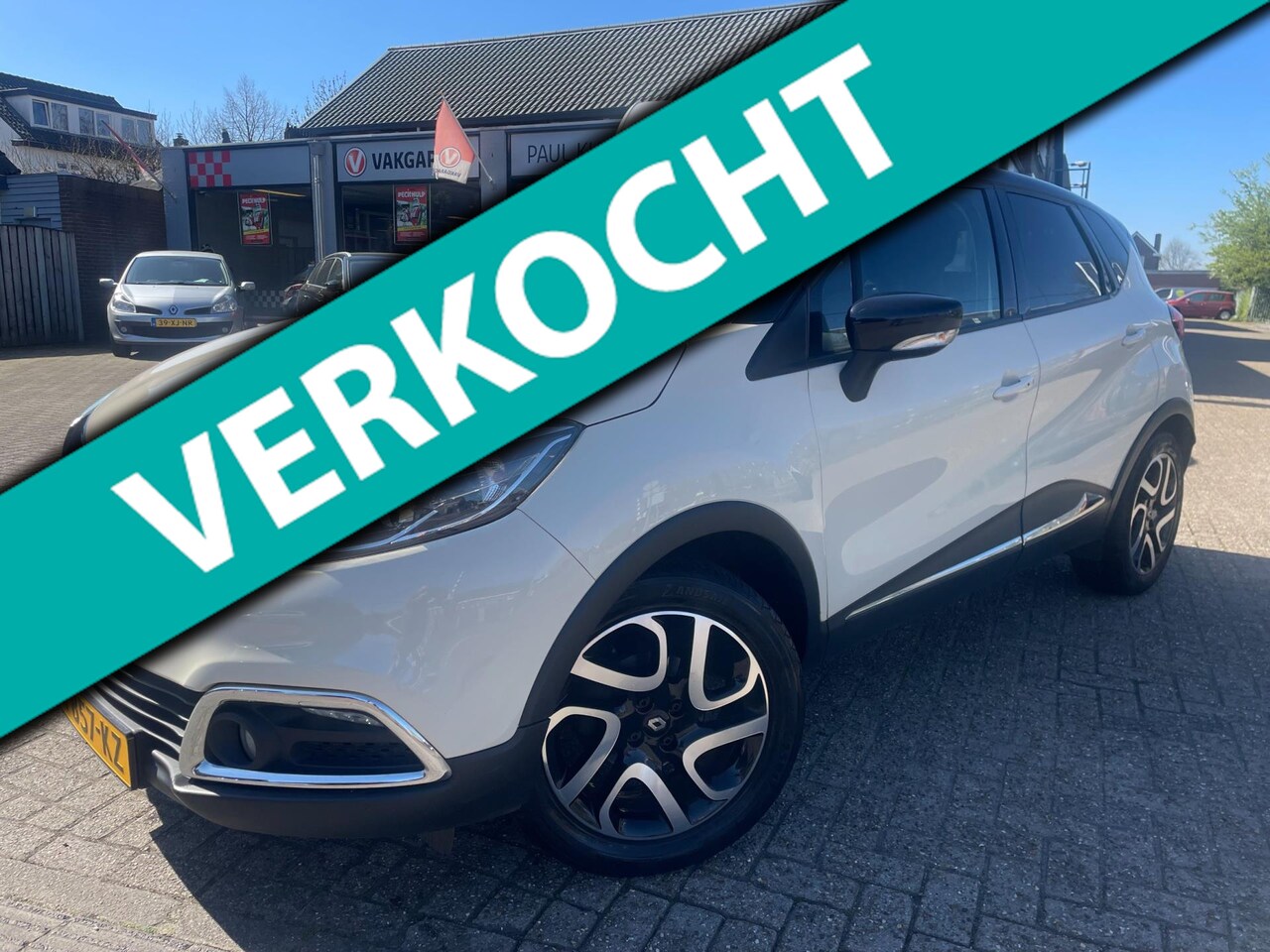 Renault Captur - 0.9 TCe 90 Dynamique *camera + afn. trekhaak + navigatie + extra winterset* - AutoWereld.nl