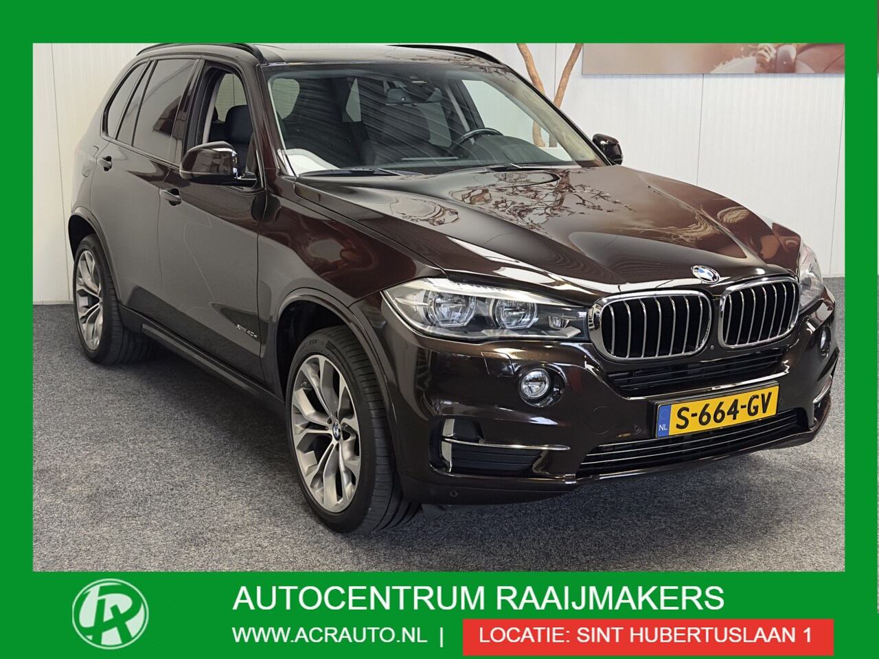 BMW X5 - xDrive40e IPerformance LUCHTVERING PANORAMADAK SPORTSTOELEN HUD 360 CAMERA NAVIGATIE 20 IN - AutoWereld.nl