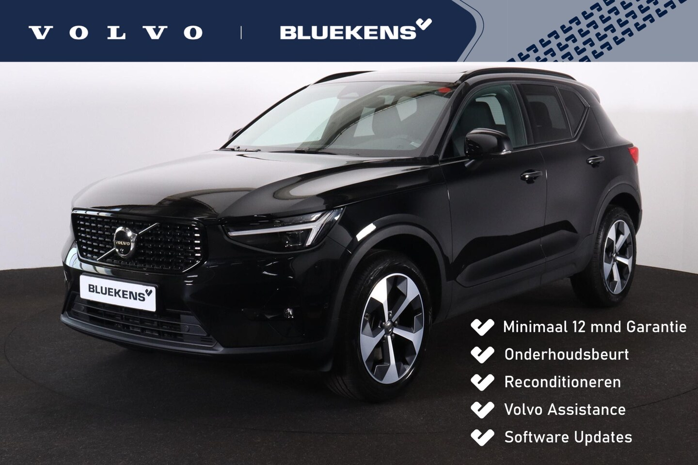 Volvo XC40 - B3 Plus Dark - Panorama/schuifdak - IntelliSafe Assist & Surround - 360º Camera - Verwarmd - AutoWereld.nl