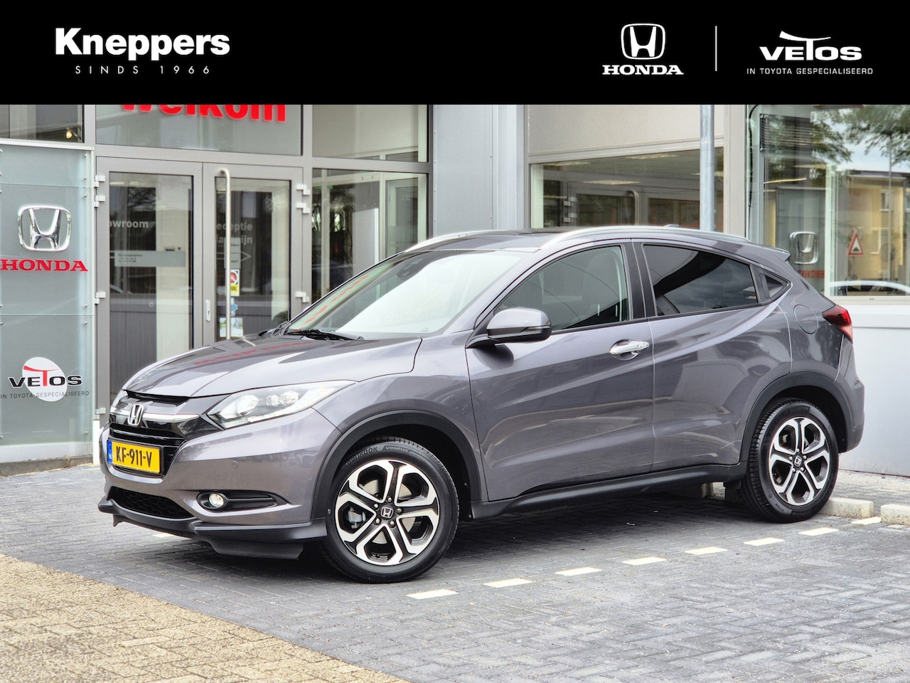 Honda HR-V - 1.5 i-VTEC Executive Panoramadak, Navigatie, Parkeersensoren , All-in Rijklaarprijs - AutoWereld.nl