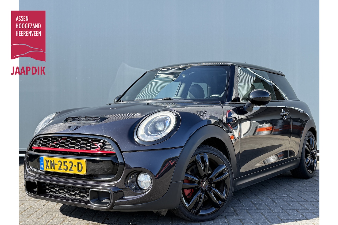 MINI John Cooper Works - BWJ 2014 2.0 S 192 PK AUTOMAAT / STOELVERW. / HARMAN KARDON SPEAKERS / NAVI / CLIMA / CRUI - AutoWereld.nl