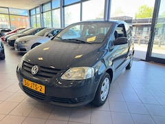 Volkswagen Fox - 1.4 Trendline NW. APK ELEK RAMEN BJ 2009