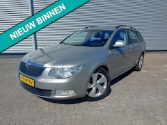 Skoda Superb - 1.4 TSI Greentech Arctic Ambition .airo, cruisecontrol, afneembare trekhaak, stoelverwarmi
