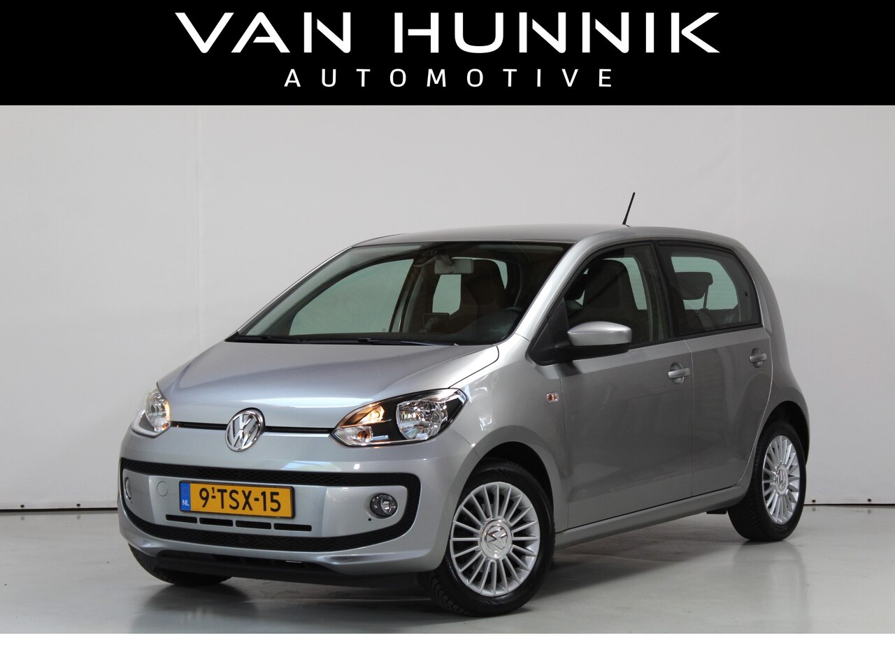 Volkswagen Up! - 1.0 high up! Automaat | Navi | Pdc | Dealer Onderhouden - AutoWereld.nl