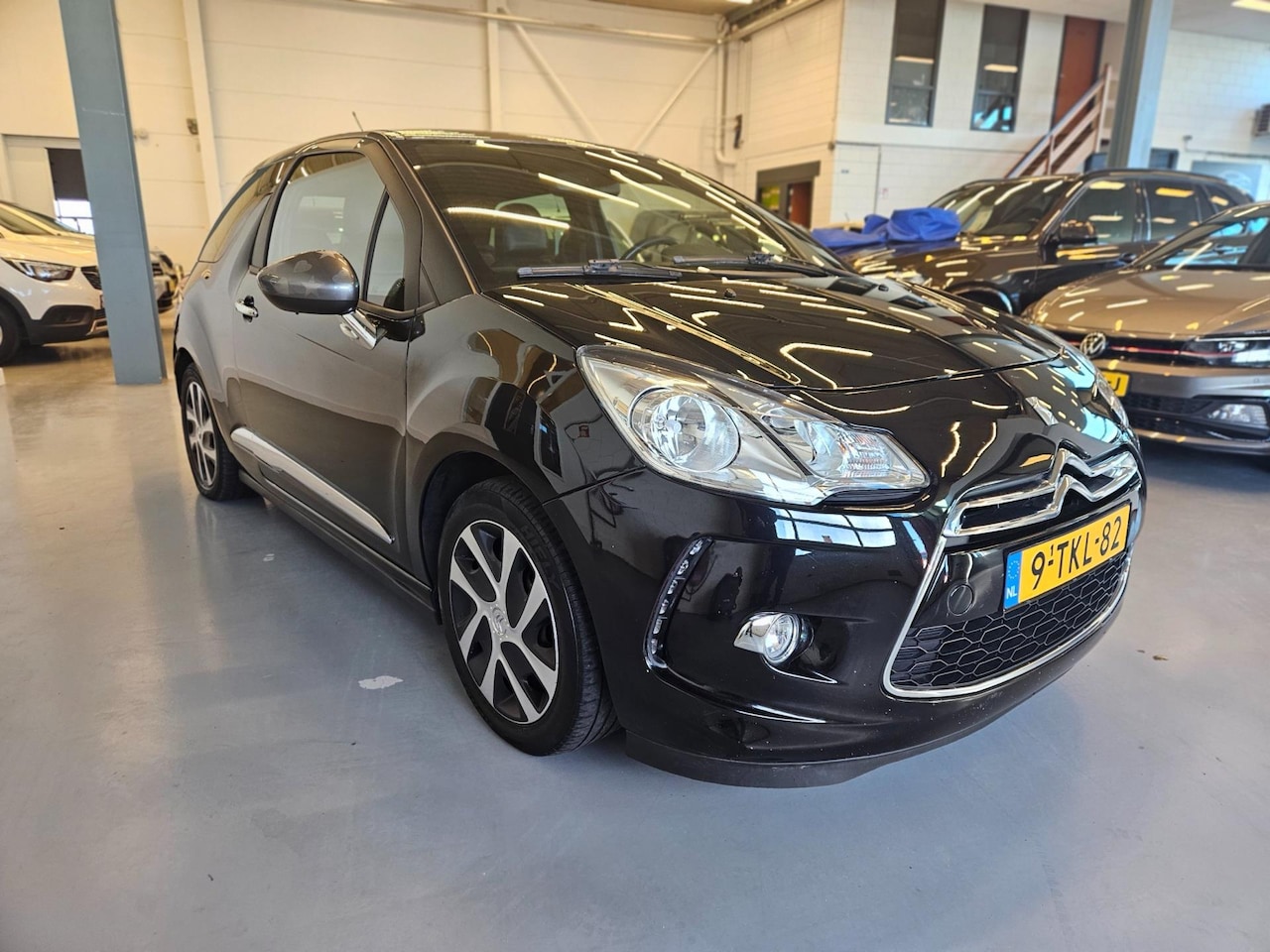 Citroën DS3 - 1.2 VTi So Chic 1.2 VTi So Chic - AutoWereld.nl
