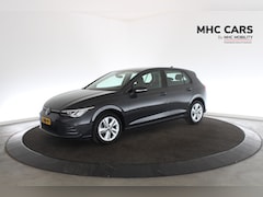 Volkswagen Golf - 1.0 TSI Life | PDC V+A | Carplay | Cruise | Digitaal Dash |