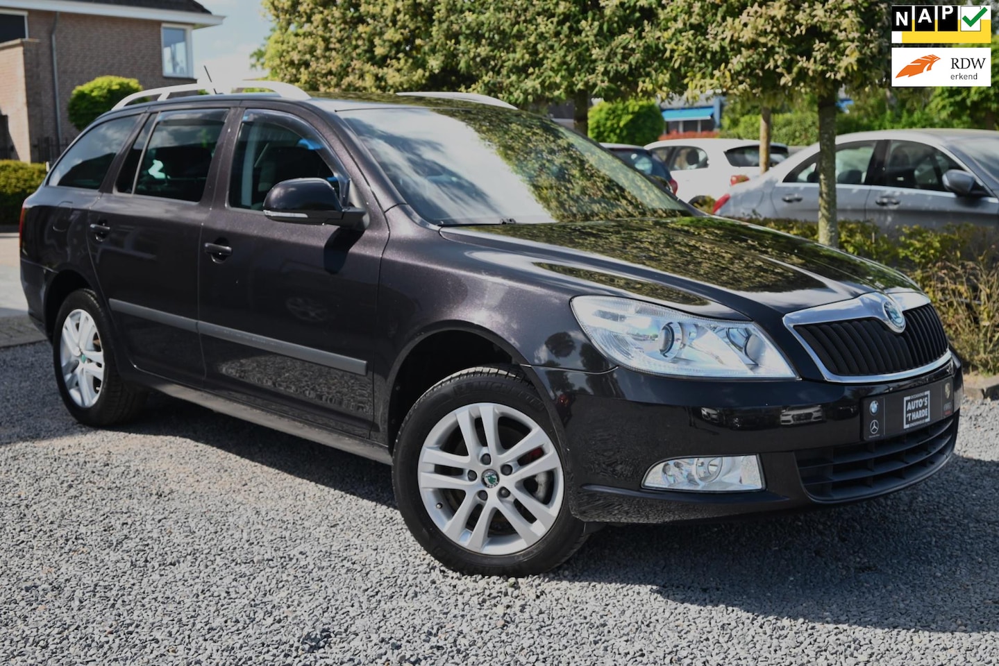 Skoda Octavia Combi - 1.8 TSI 4x4 AllDrive 2e Eig NL Auto Clima Cruise Trekhaak 16'' - AutoWereld.nl