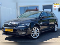 Skoda Octavia Combi - 1.4 TSI Trekhaak Elegance Businessline