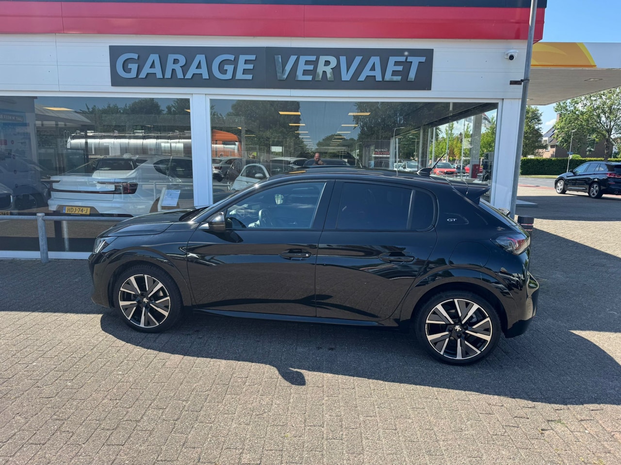 Peugeot 208 - 1.2 PureTech GT Black Edition - AutoWereld.nl
