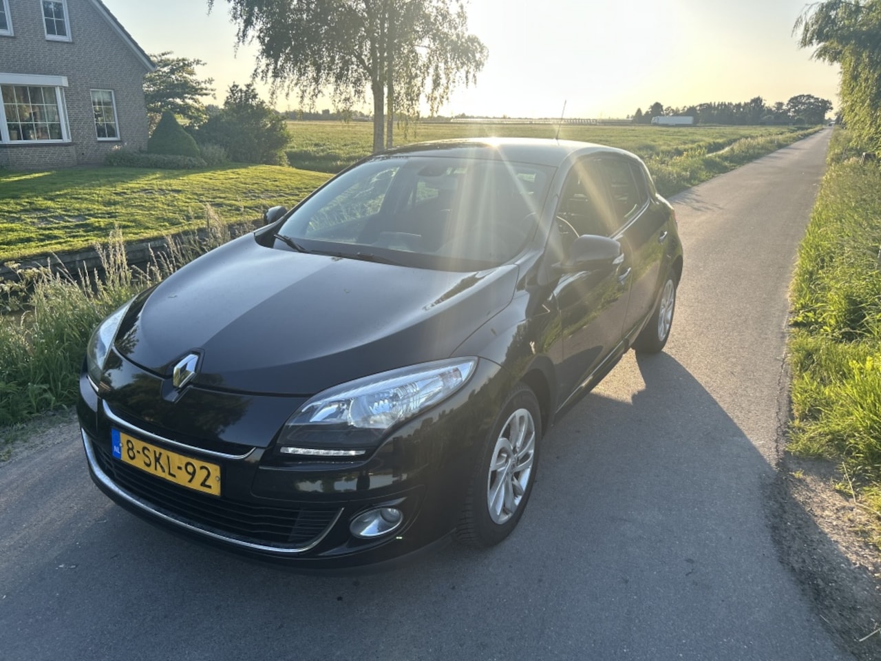 Renault Mégane - 1.5 dCi Keyless Clima Navi 2012 - AutoWereld.nl