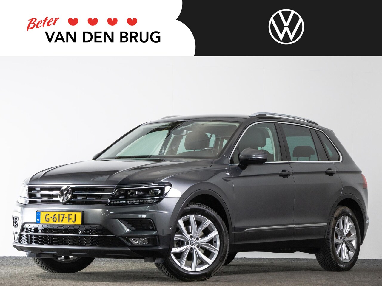 Volkswagen Tiguan - Highline 1.5 TSI 150 PK DSG AUTOMAAT | LED Plus | Trekhaak | Achteruitrijcamera | Adaptiev - AutoWereld.nl