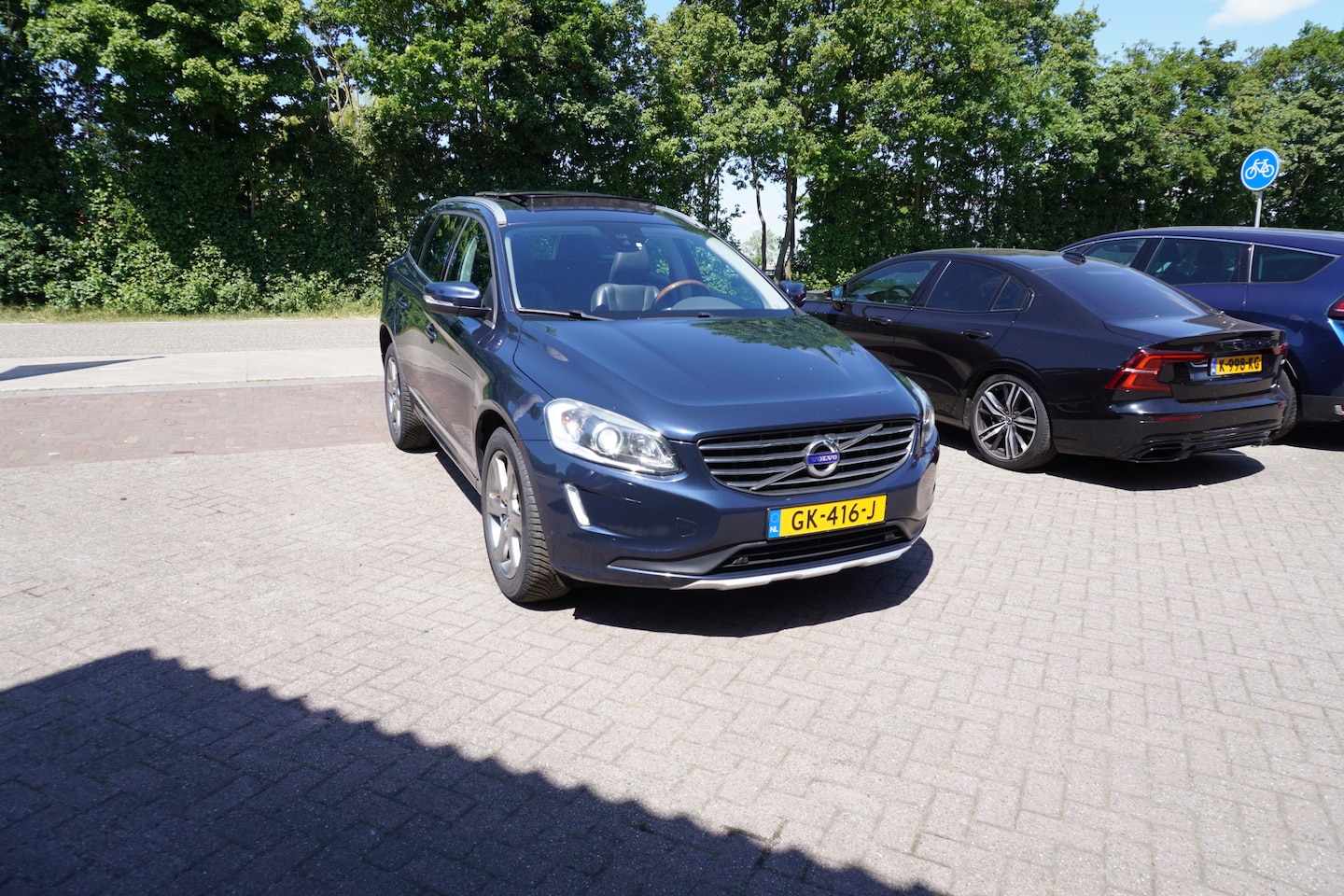 Volvo XC60 - 2.0 T5 FWD OPEN DAK STOELVERWARMING LEER - AutoWereld.nl