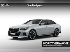 BMW 5-serie - Sedan 530e l M-Sport Prol Comfort Pack l Elek. Trekhaak