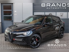 Alfa Romeo Stelvio - 2.0 Veloce Q4 1e eig Zeer rijk uitgerust Dealer ondh. Garantie