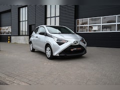 Toyota Aygo - 1.0 VVTi X 5 deurs LED CarPlay € 119 p.m