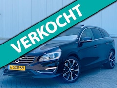 Volvo V60 - 2.4 D6 AWD Plug-In Hybrid Summum NAP I 215PK I OPENDAK I LEER I BOMVOL OPTIES I NETTE AUTO