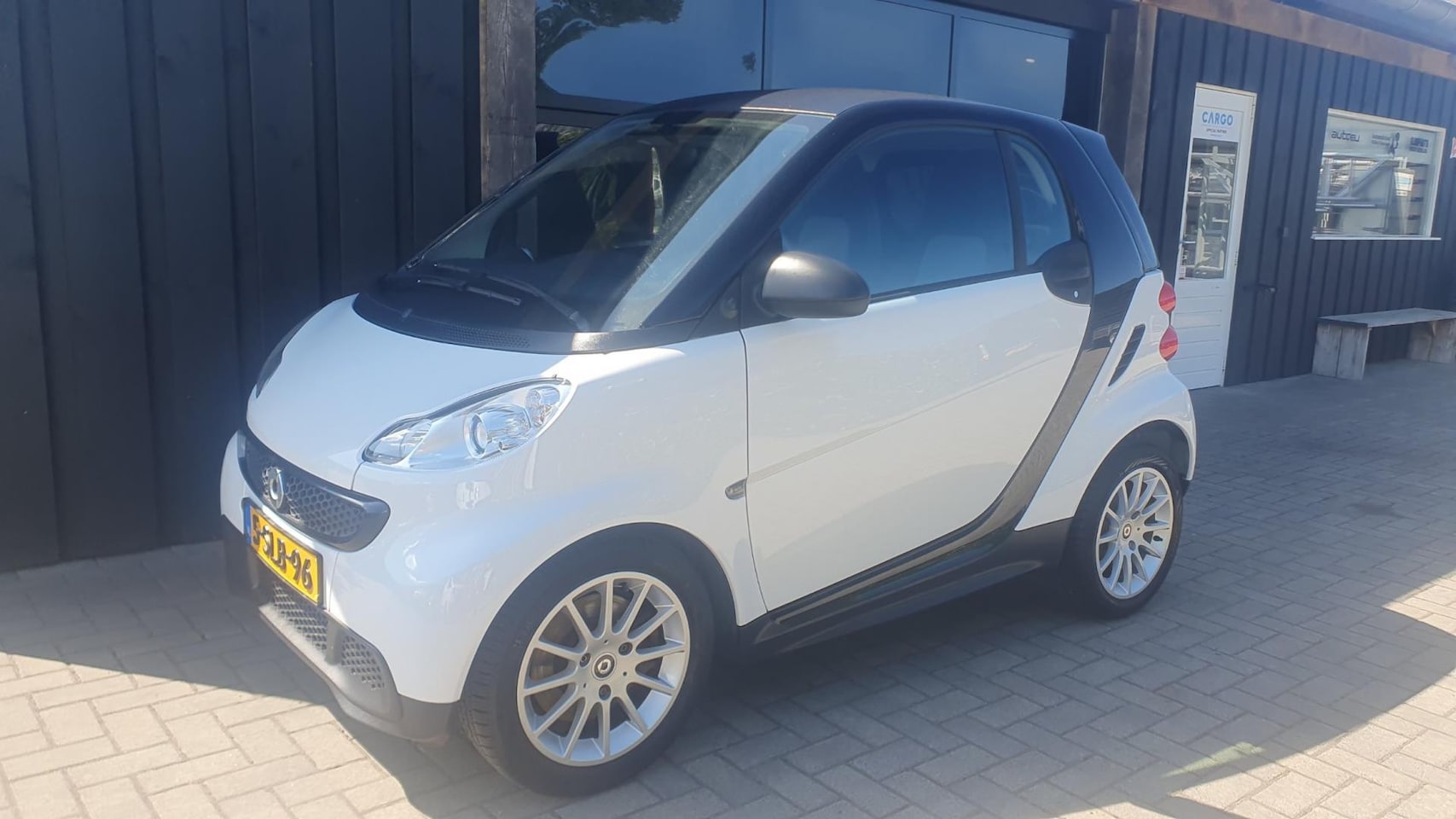Smart Fortwo coupé - 1.0 mhd Edition Pure 1.0 mhd Edition Pure - AutoWereld.nl