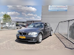 BMW 1-serie - 118i Executive Apk 06-2026