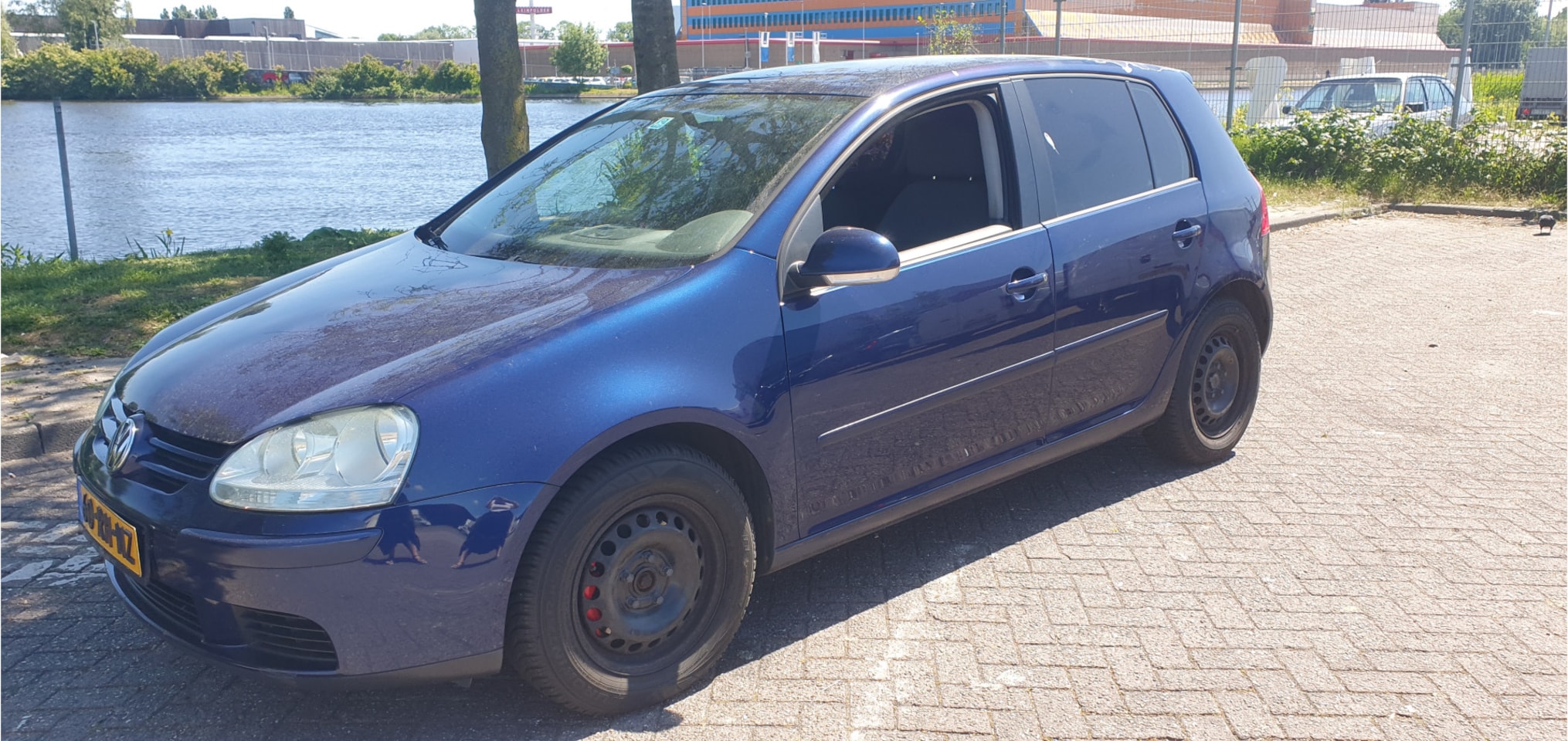 Volkswagen Golf - 1.6 FSI Turijn 5 deurs Bj.2005 Climat Control* Electr. ramen* Navigatie* 1.6 FSI Turijn 5 - AutoWereld.nl