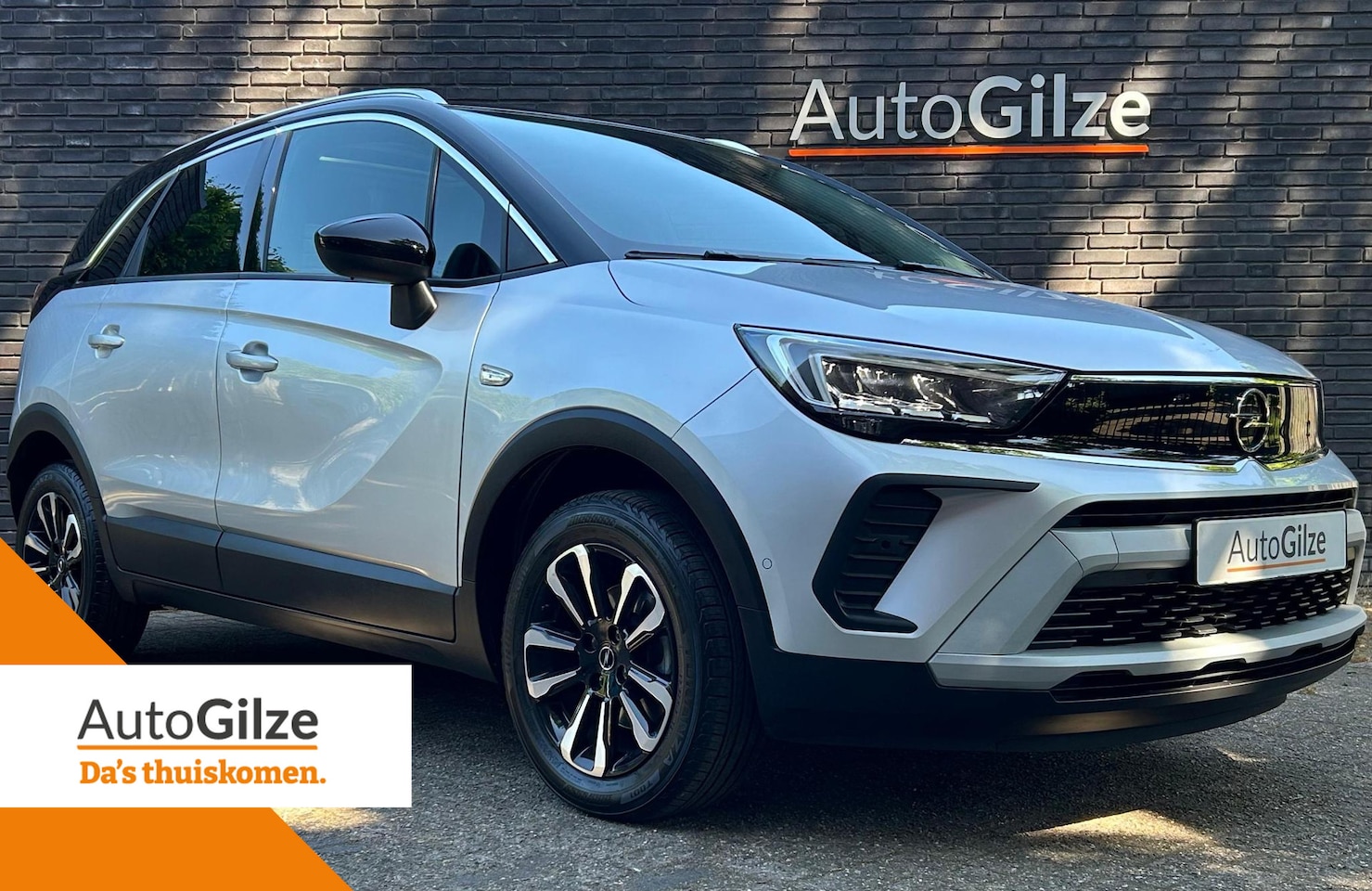 Opel Crossland - 1.2 Turbo Elegance Automaat l Panoramadak l Camera l Navigatie l Carplay - AutoWereld.nl