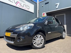 Renault Clio - 1.2 Collection Cruise Control NL Auto (NAP)