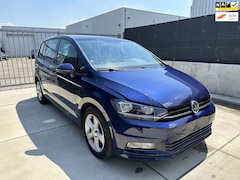Volkswagen Touran - 1.4 TSI MINIMAL DAMAGE / RIJDBARE SCHADE