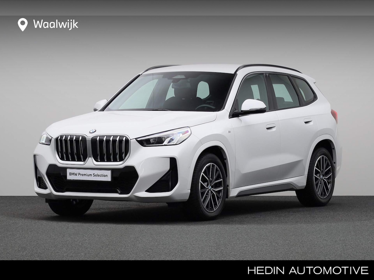 BMW X1 - sDrive18i M-Sport | Sportstoelen | 18 inch | Camera | Parking Assistant | - AutoWereld.nl