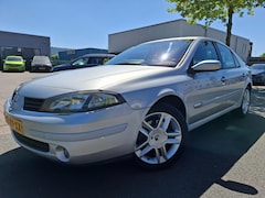 Renault Laguna - 2.0-16V Privilège NAVI/HALF LEDER/PDC/TREKHAAK
