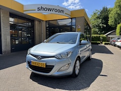 Hyundai i20 - 1.2i i-Deal 5drs Airco Navi