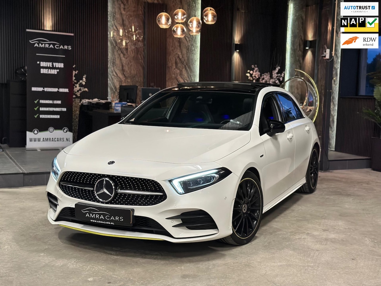 Mercedes-Benz A-klasse - 220 4MATIC AMG Edition 1|PANO|SFEER|MEMORY| - AutoWereld.nl