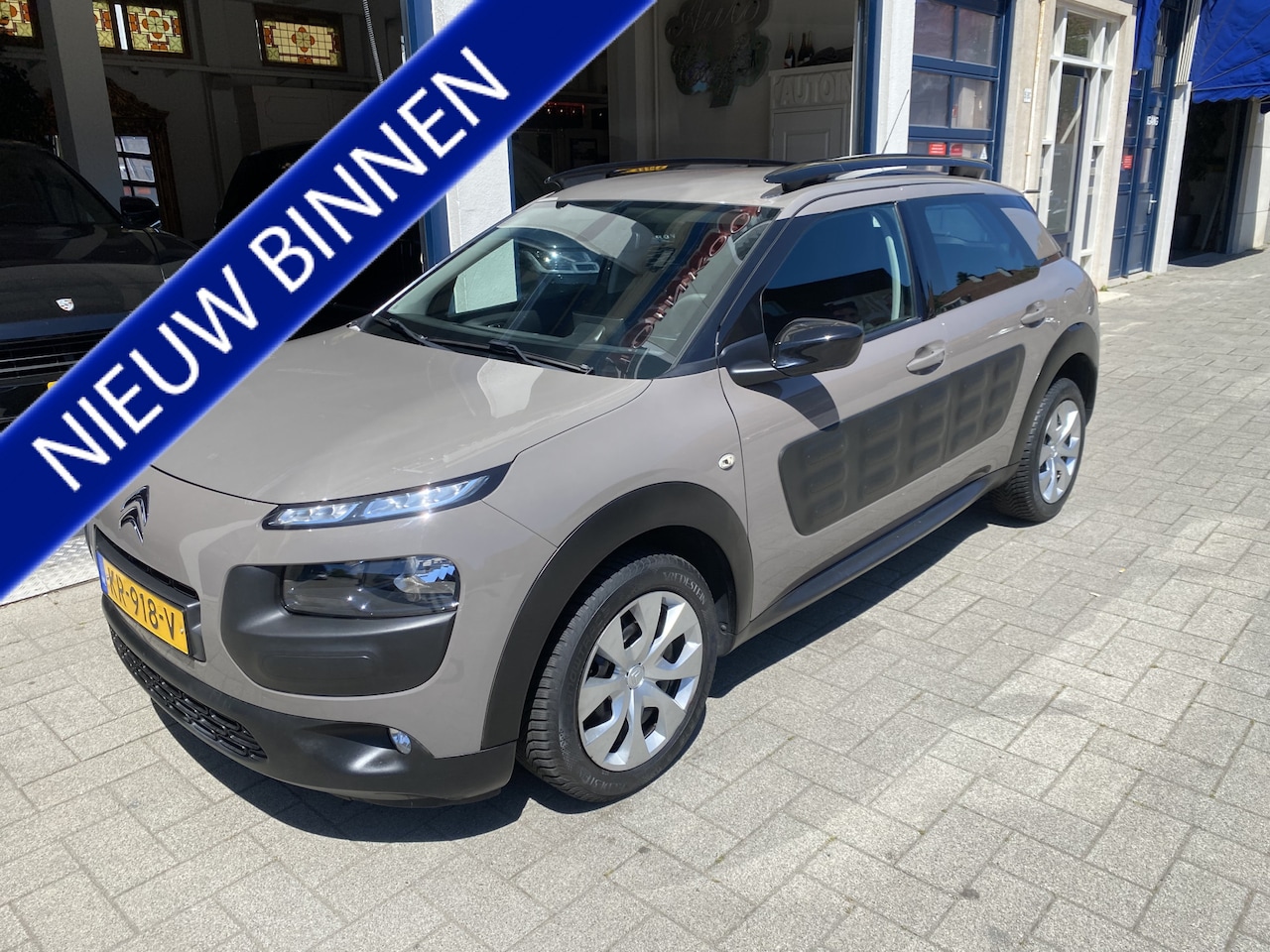 Citroën C4 Cactus - 1.2 PureTech Feel NL AUTO. - AutoWereld.nl