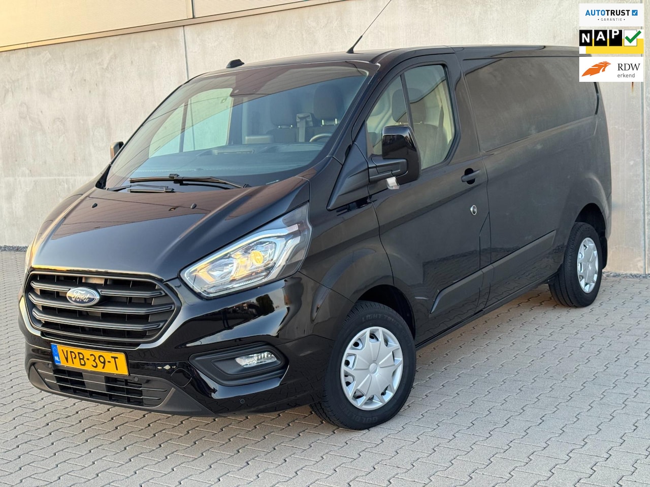 Ford Transit Custom - 280 2.0 TDCI L1H2 Navi Airco Cruise Camera NAP - AutoWereld.nl