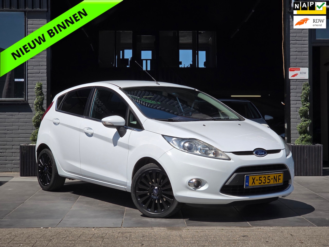 Ford Fiesta - 1.4 Trend|Airco|El Pakket|AUX|LM VELGEN|APK| - AutoWereld.nl