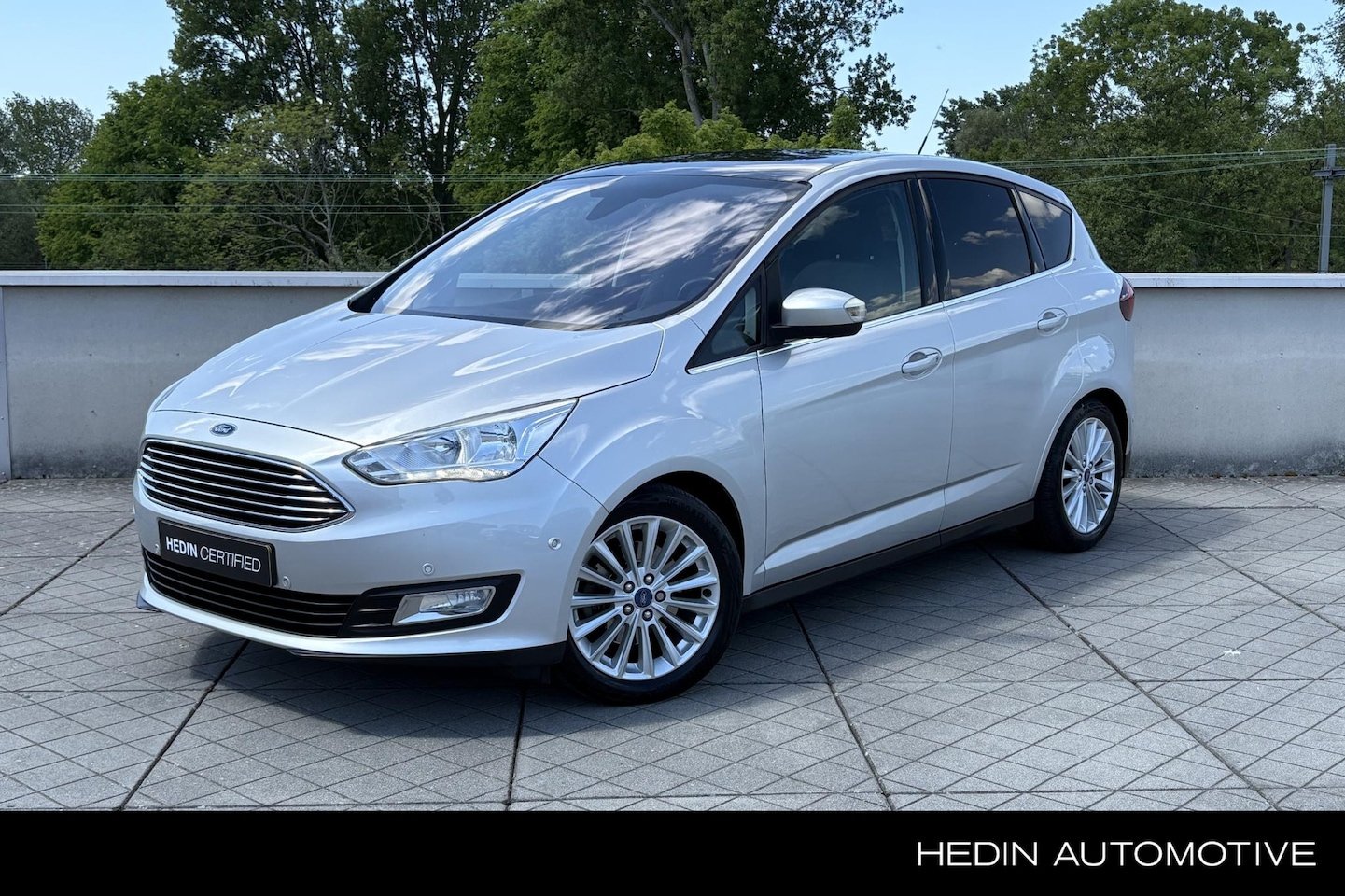 Ford C-Max - 1.5 Titanium Automaat | Panoramadak | Achteruitrijcamera | Voorruitverwarming - AutoWereld.nl