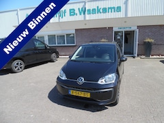 Volkswagen Up! - 1.0 move up auto word nog wel meegereden