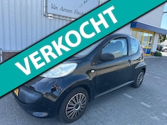 Peugeot 107 - 1.0-12V XR