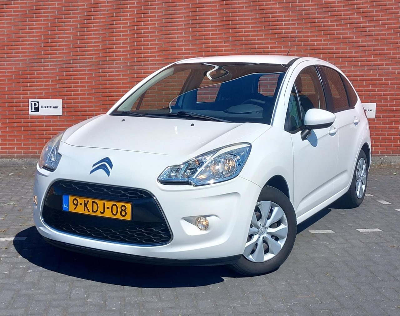 Citroën C3 - 1.1i 61pk Essentiel Airco - AutoWereld.nl