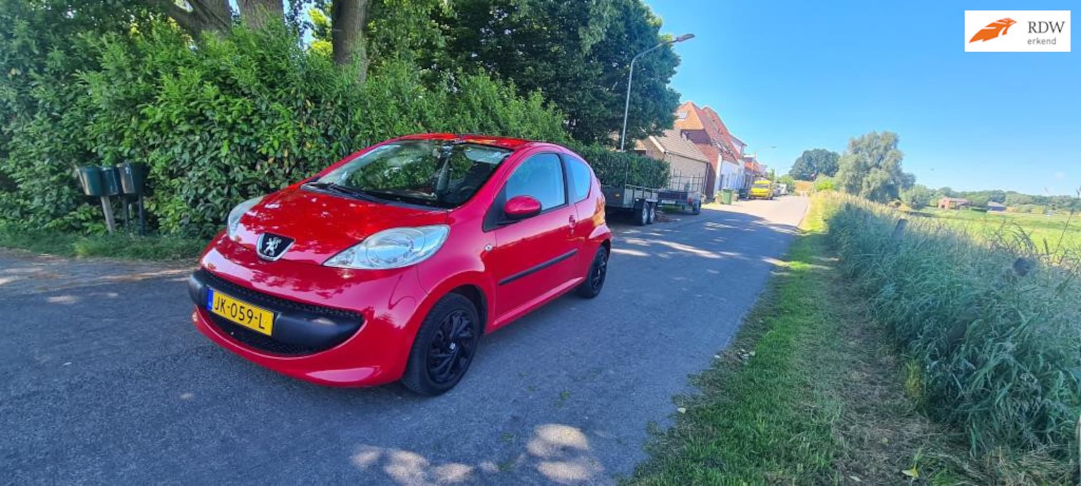 Peugeot 107 - 1.0-12V XR 1.0-12V XR NIEUWE APK - AutoWereld.nl