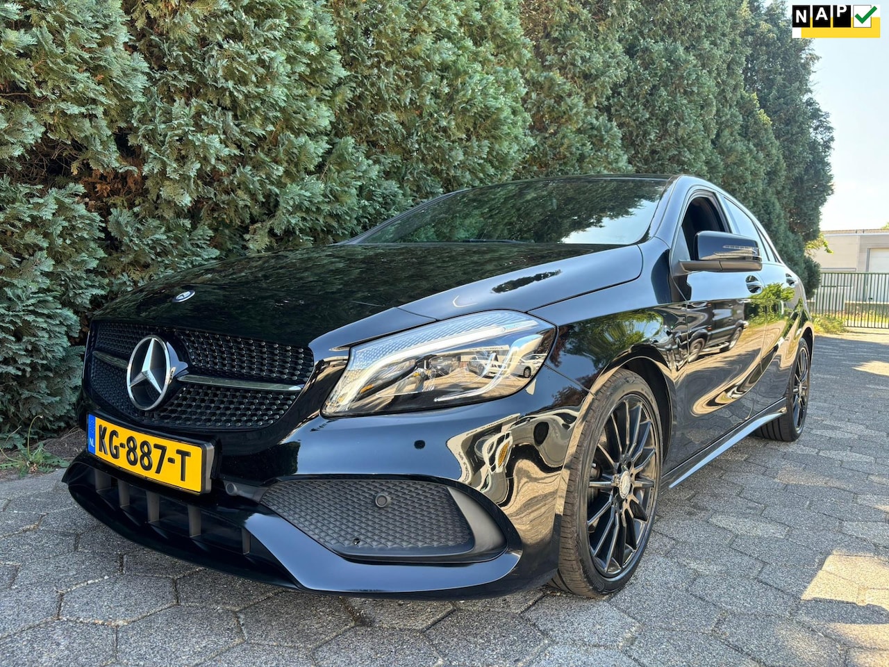 Mercedes-Benz A-klasse - 160 AMG Night Edition | 1e Eigenaar - AutoWereld.nl
