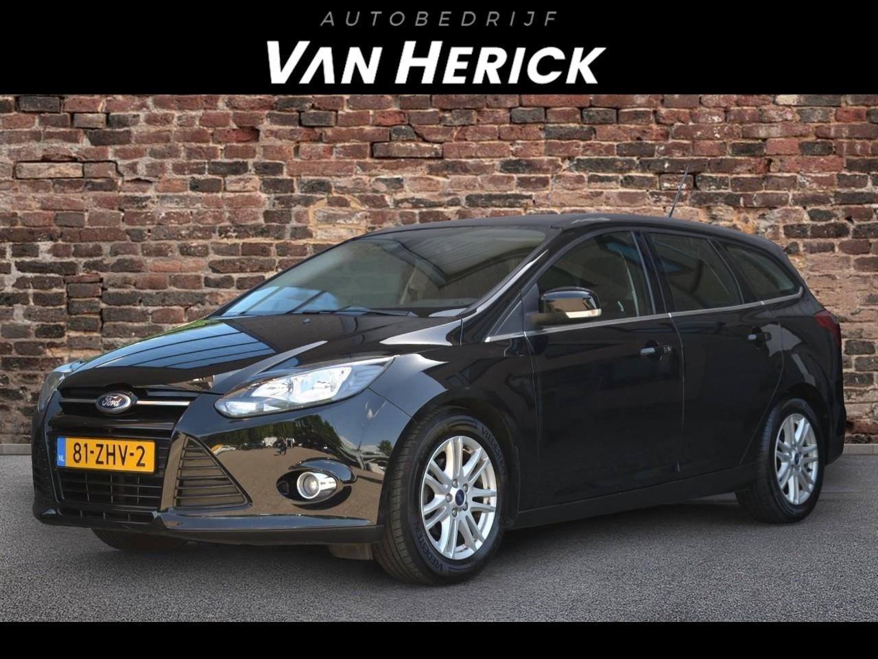Ford Focus Wagon - 1.0 EcoBoost 125 PK Titanium | Cruise | Navigatie - AutoWereld.nl