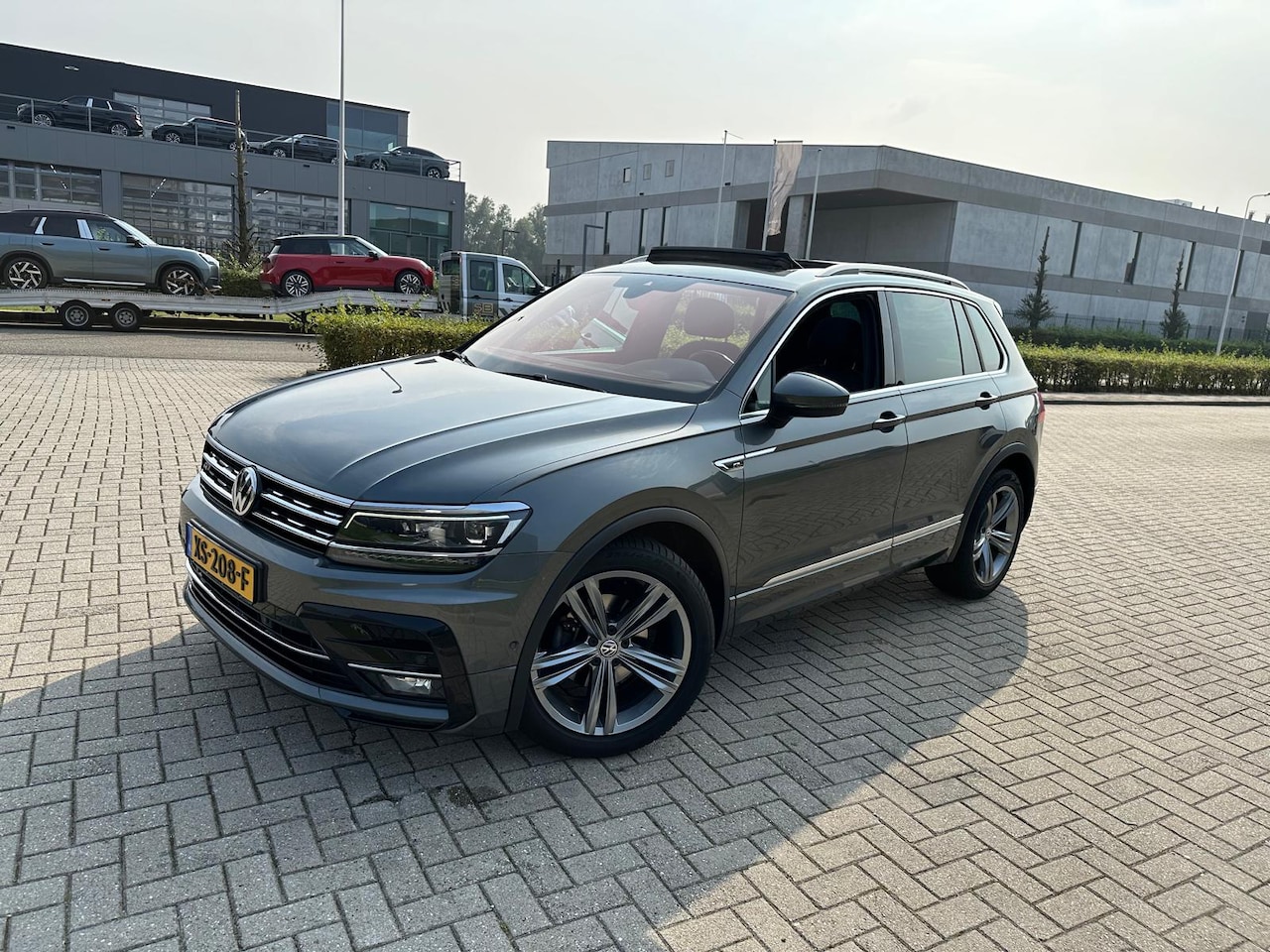 Volkswagen Tiguan - 1.5 TSI ACT Highline Business R - AutoWereld.nl