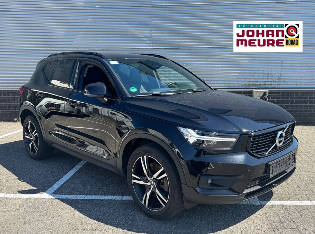 Volvo XC40 - 1.5 T5 Recharge R-Design | LEDER | CAMERA | Full LED | PHEV *HEMELVAART OPEN v.a 11u tot 1 - AutoWereld.nl