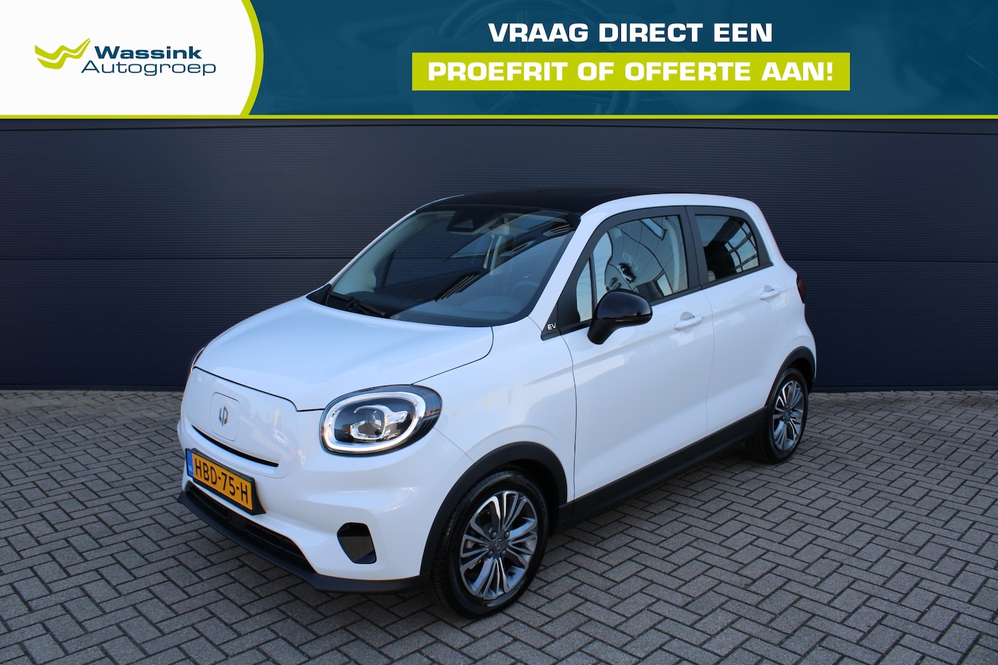 Leapmotor T03 - EV 37,3 kWh 95pk Design I Adaptive Cruise Control I Panoramadak I Achteruitrijcamera - AutoWereld.nl