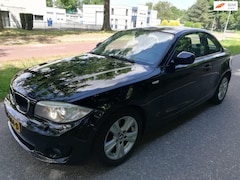 BMW 1-serie Coupé - 120i High Executive zeer leuk model even iets anders
