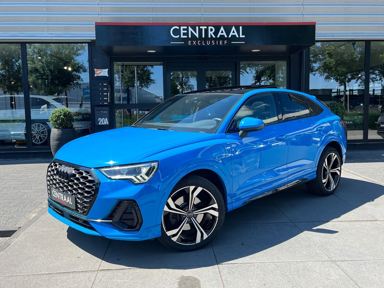 Audi Q3 Sportback - 45 TFSIe S-Line 245PK|Pano|Sonos|360Camera|Matrix|ACC|Ambient Light|Virtual Cockpit - AutoWereld.nl