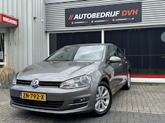 Volkswagen Golf - 1.4 TSI Bns Ed. | NW. APK | TREKHAAK | CRUISE |
