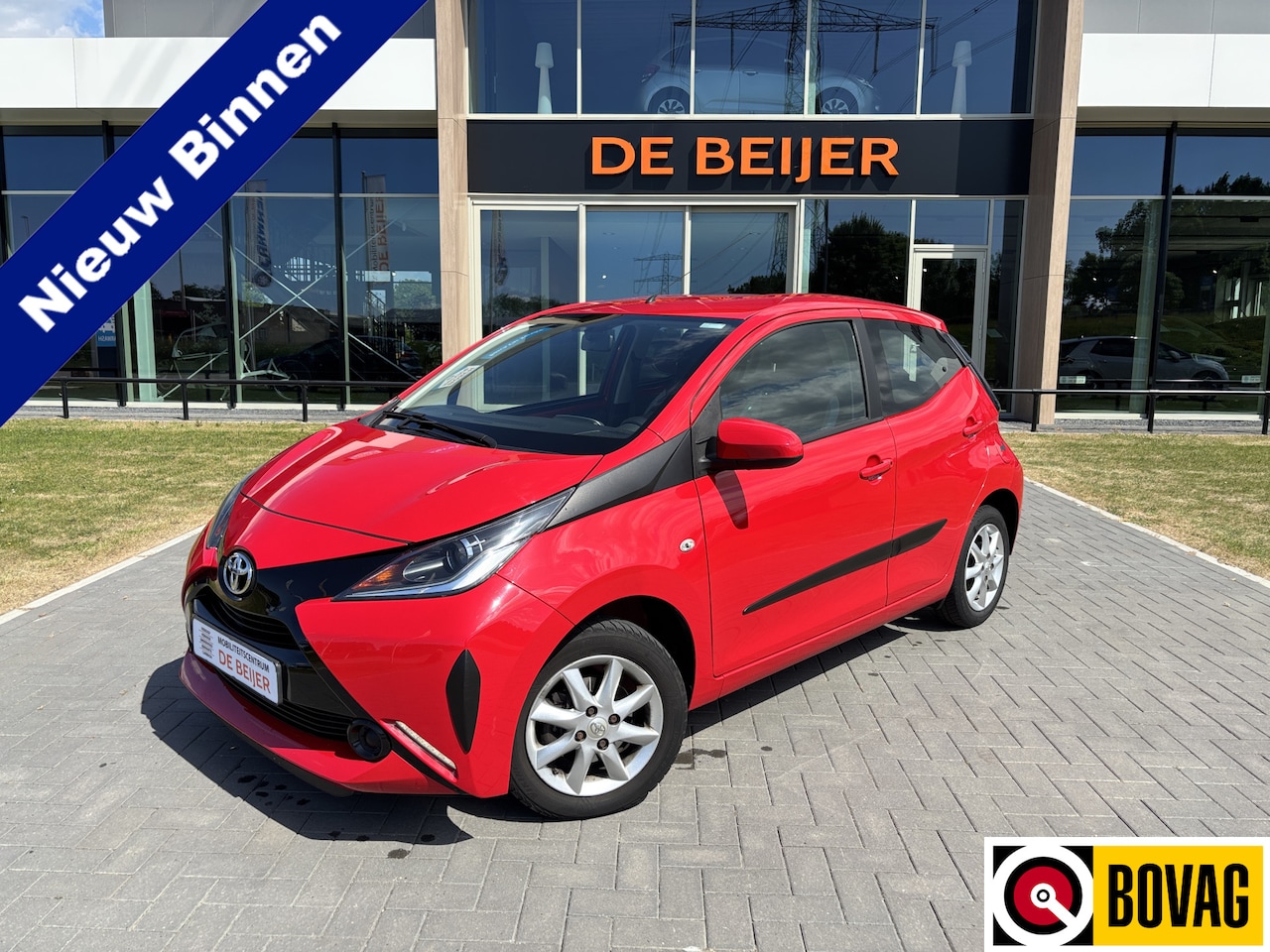 Toyota Aygo - 1.0 VVT-i Automaat Camera I Airco I Sportvelgen - AutoWereld.nl
