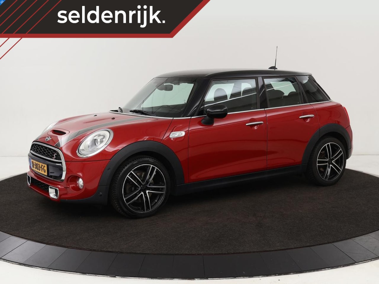 MINI Cooper - 2.0 SD Chili | Automaat | Head-Up | Stoelverwarming | Navigatie | Full LED | Harman/Kardon - AutoWereld.nl
