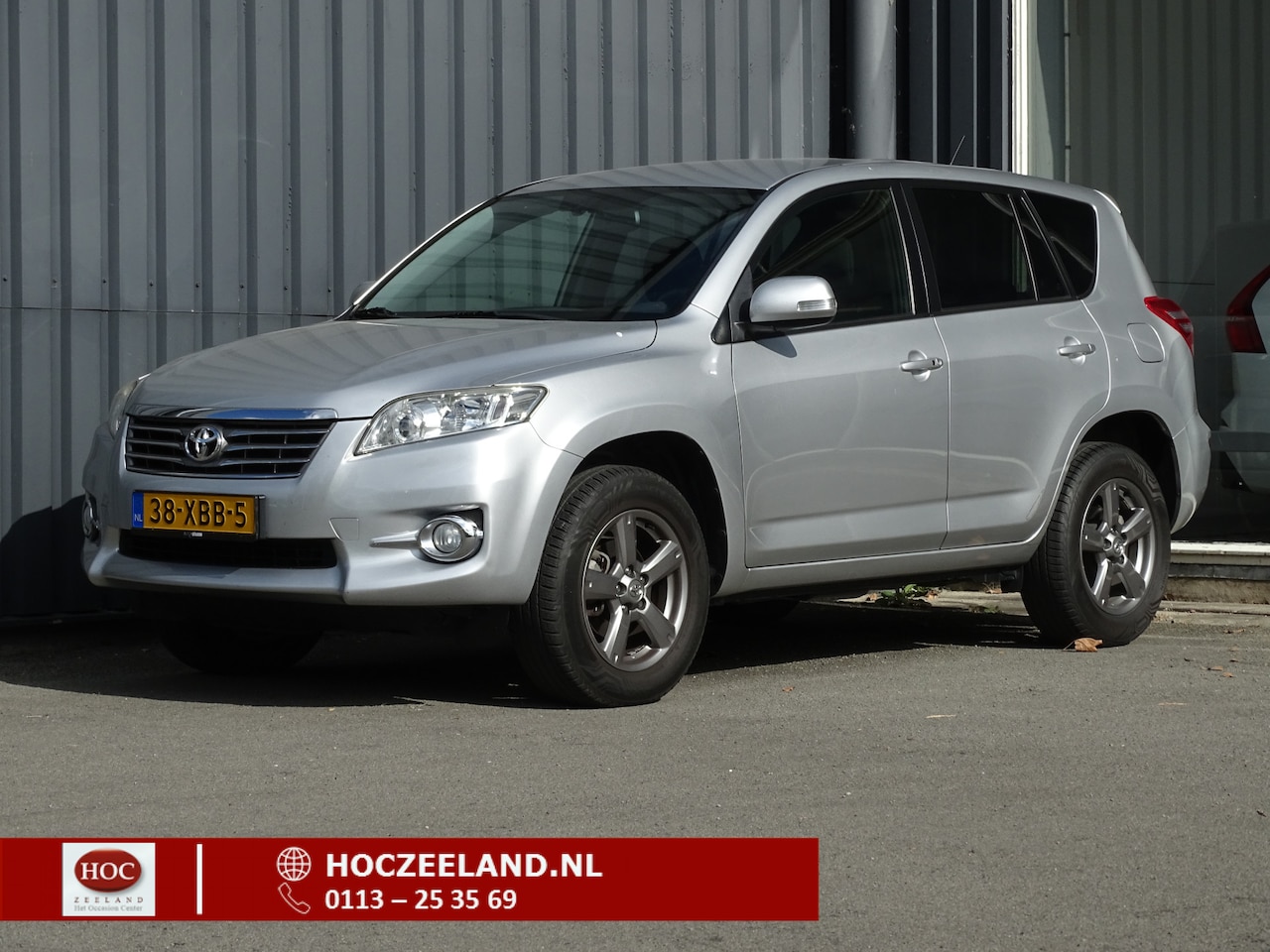 Toyota RAV4 - 2.0 VVTi Dynamic | Trekhaak | Navi | Bluetooth - AutoWereld.nl
